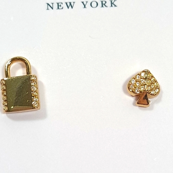 Kate Spade Lock & Spade Earrings Mismatch Stud NWT NEW Post Back Gold - Picture 5 of 10